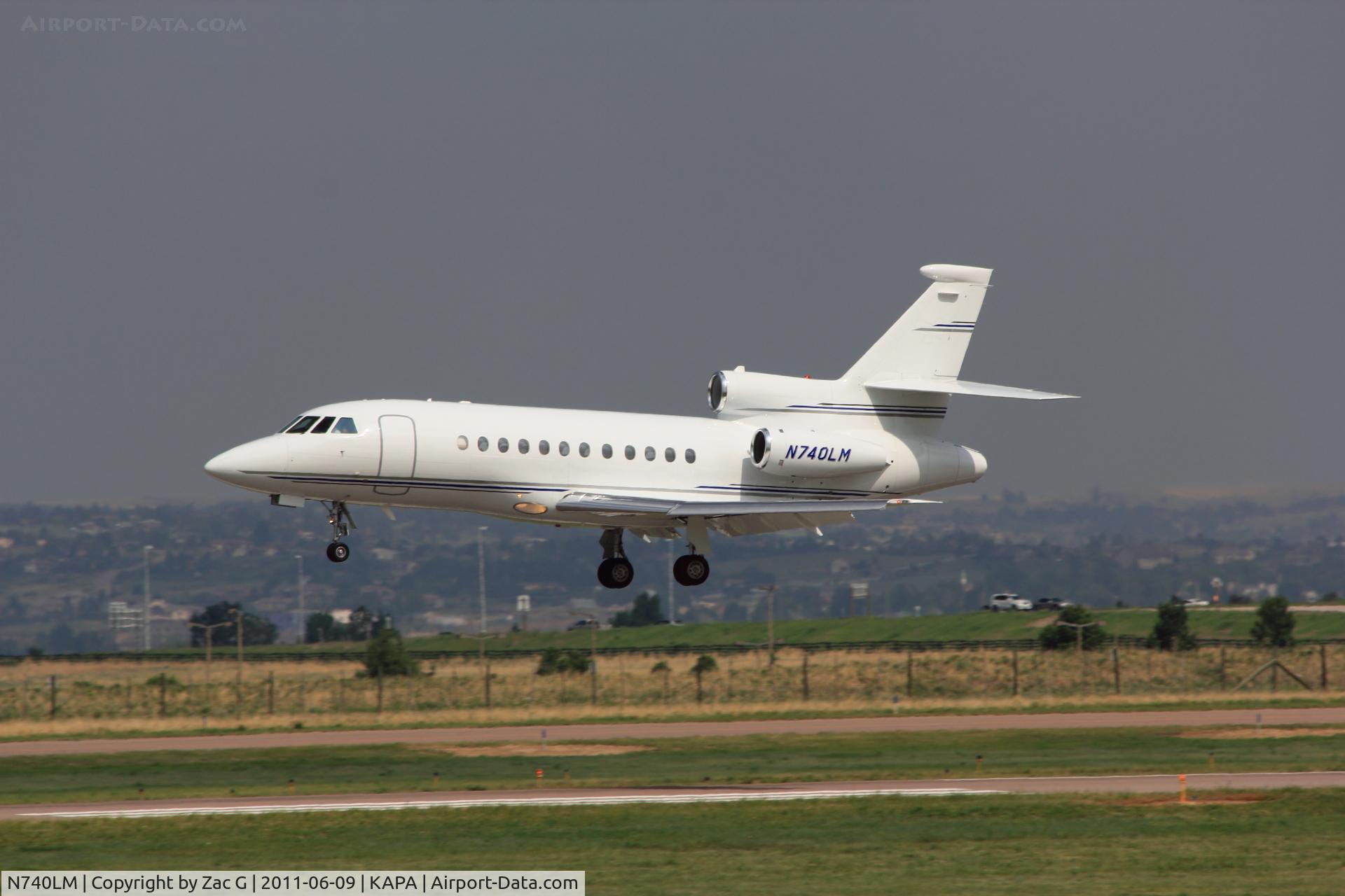 N740LM, Dassault Falcon 900EX C/N 74, Landing 35R.