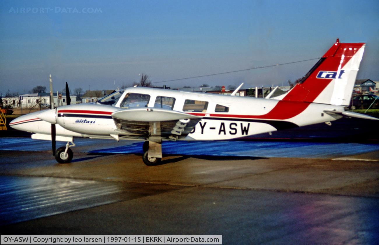 OY-ASW, 1975 Piper PA-34-200T C/N 34-7670105, OY-ASW 