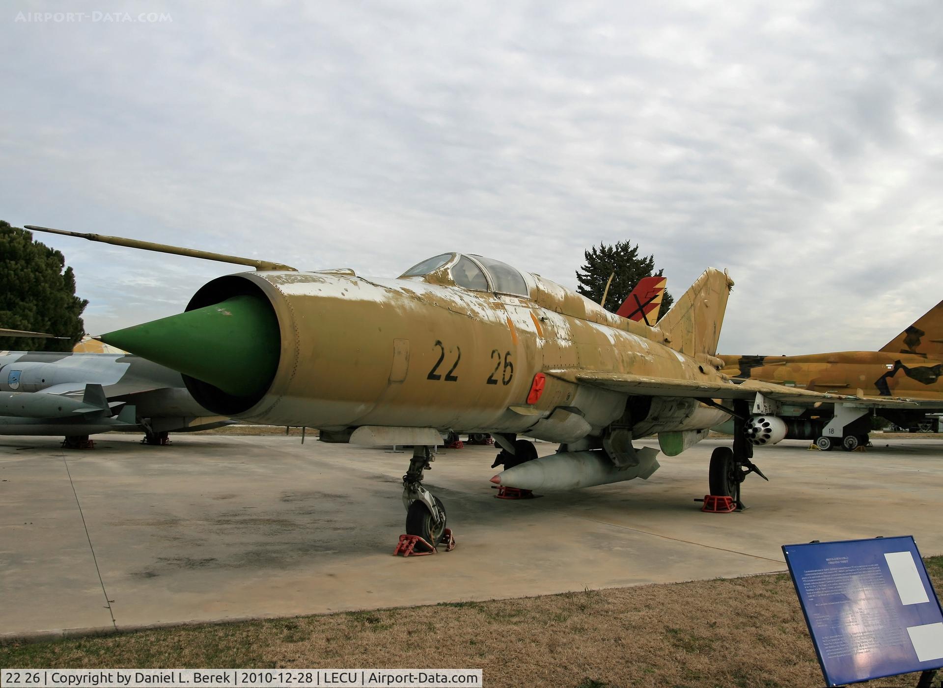 22 26, Mikoyan-Gurevich MiG-21SPS C/N 94A4302, Former East German MiG21 at the Museo del Aire.