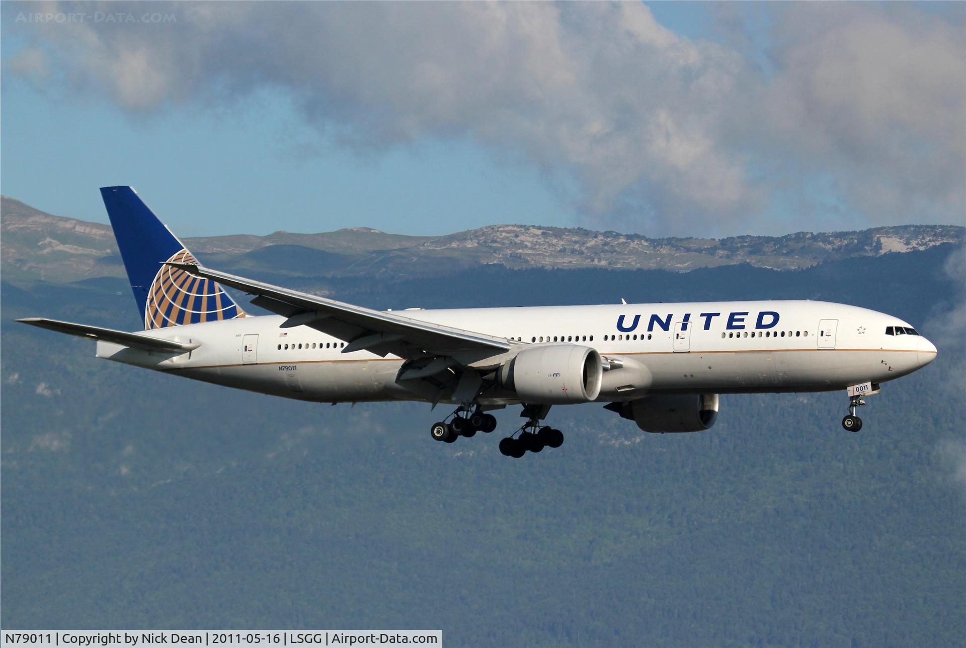 N79011, 1999 Boeing 777-224 C/N 29859, LSGG/GVA