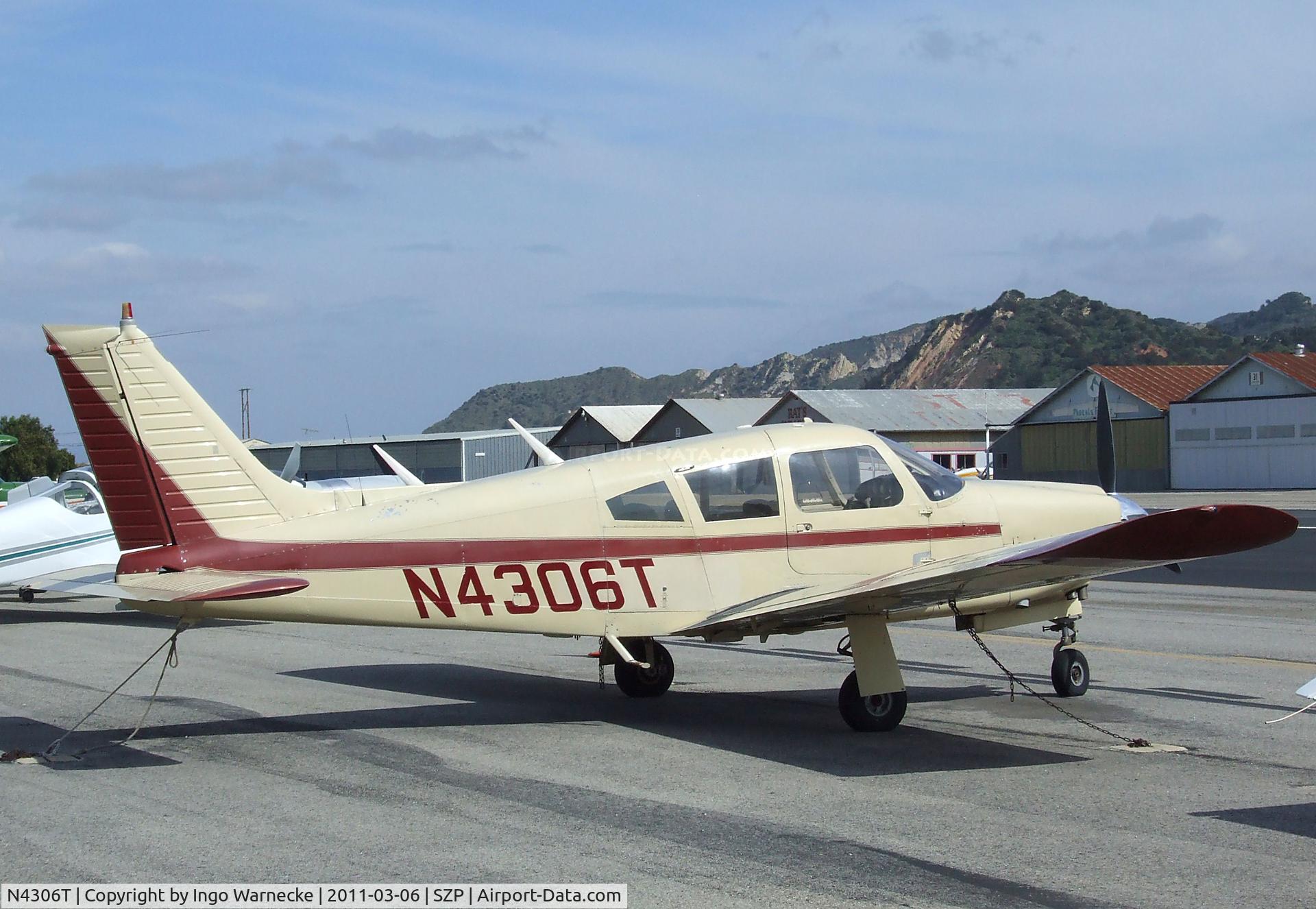 N4306T, 1971 Piper PA-28R-200 Cherokee Arrow C/N 28R-7235004, Piper PA-28R-200 Arrow 200 at Santa Paula airport during the Aviation Museum of Santa Paula open Sunday