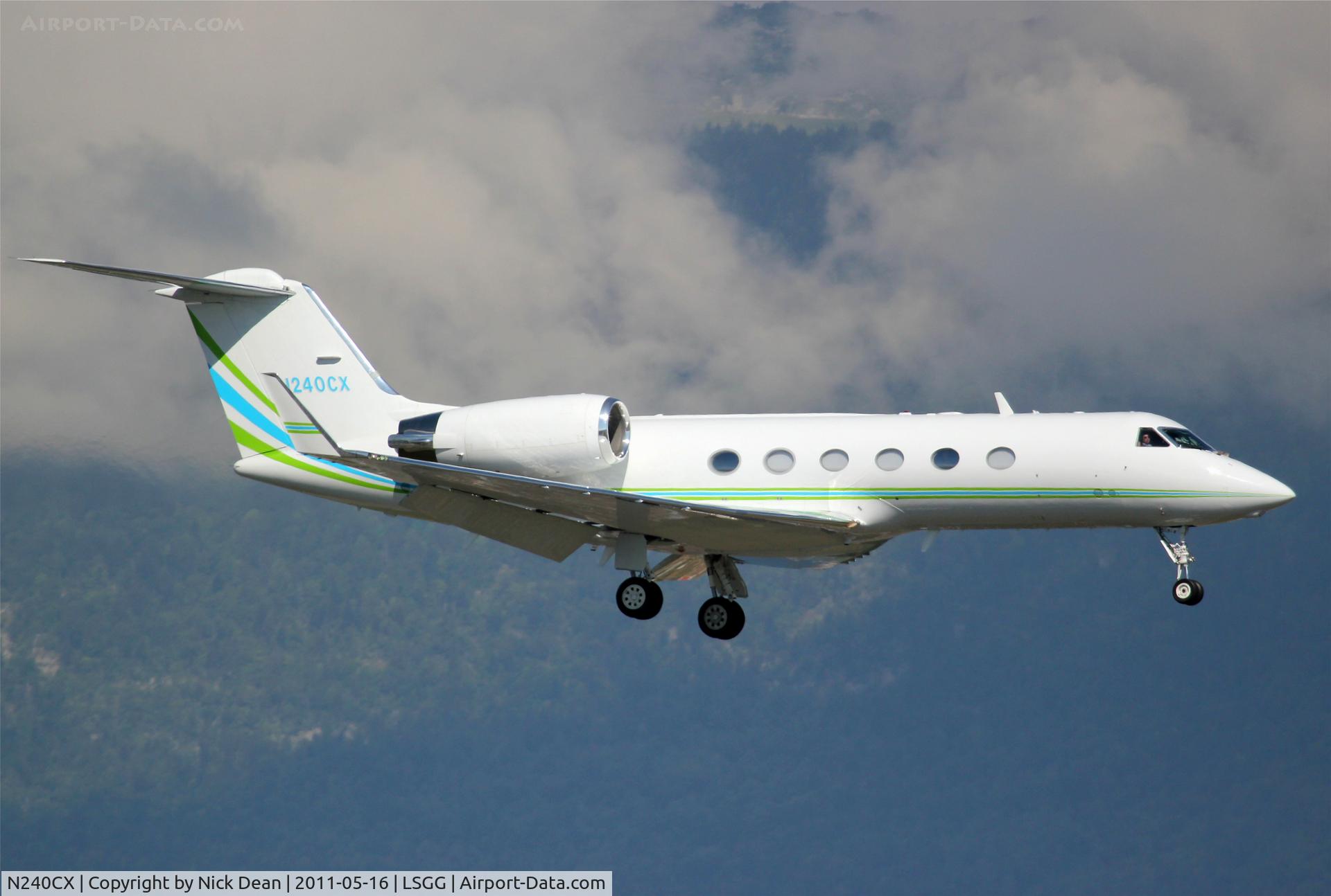 N240CX, 1999 Gulfstream Aerospace G-IV C/N 1370, LSGG/GVA