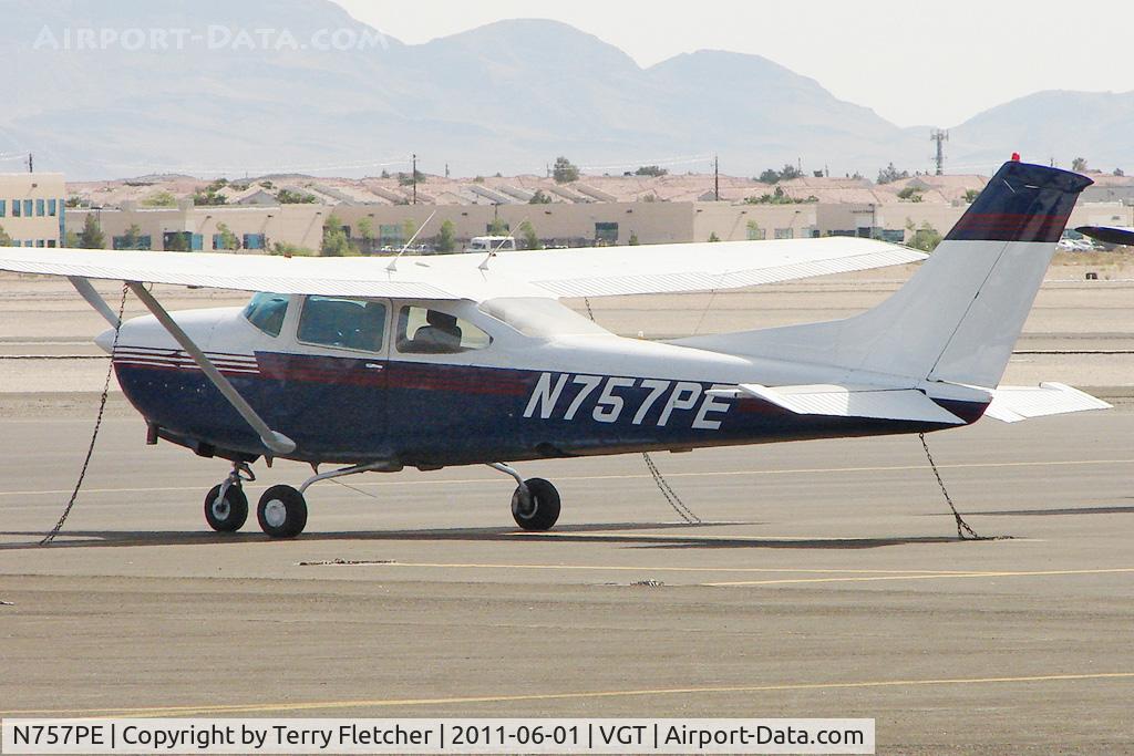 N757PE, Cessna TR182 Turbo Skylane RG C/N R18201252, Cessna TR182, c/n: R18201252 at North Las Vegas