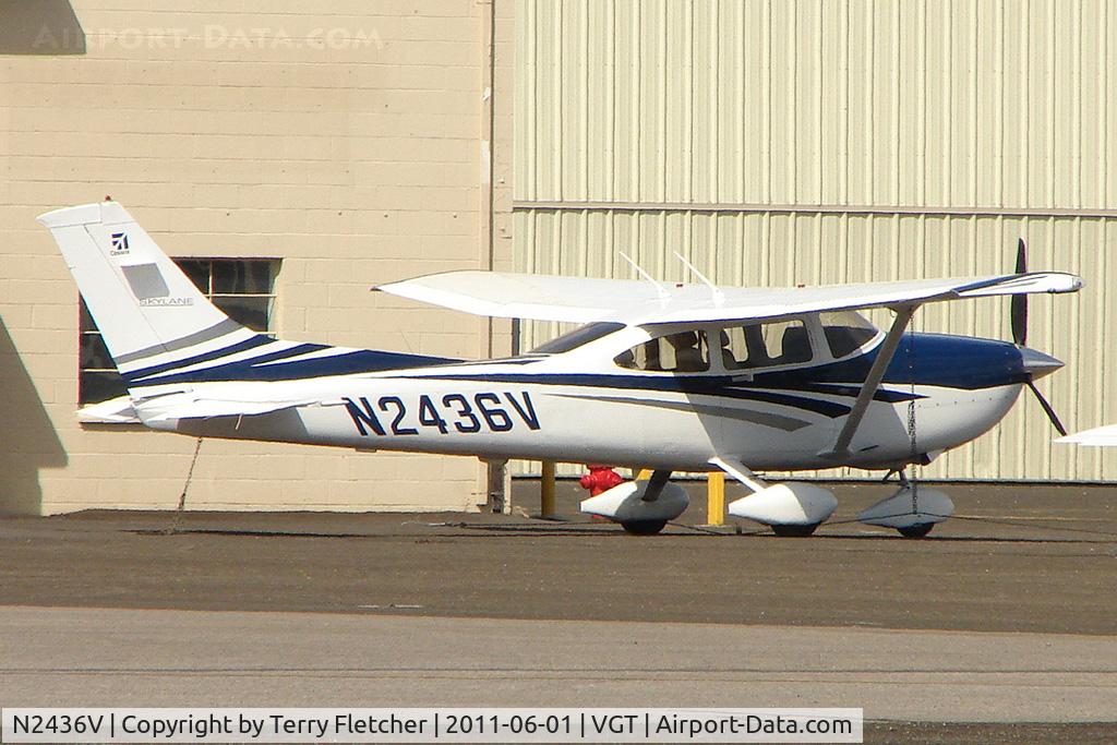 N2436V, 2006 Cessna 182T Skylane C/N 18281786, 2006 Cessna 182T, c/n: 18281786 at North Las Vegas