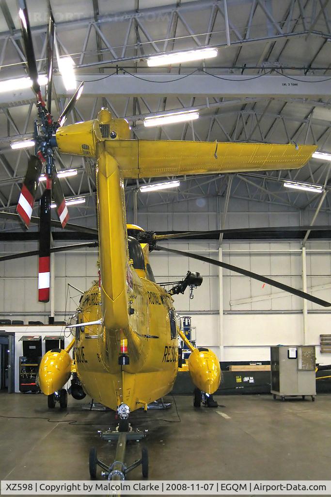 XZ598, 1978 Westland Sea King HAR.3 C/N WA864, Westland Sea King HAR3 at RAF Boulmer in November 2008.