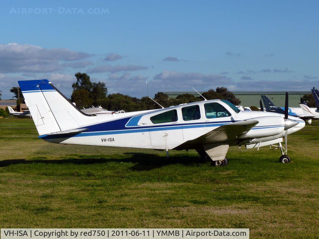 VH-ISA, 1963 Beech 95-A55 Baron C/N TC-486, Beechcraft D55 Baron VH-ISA at Moorabbin