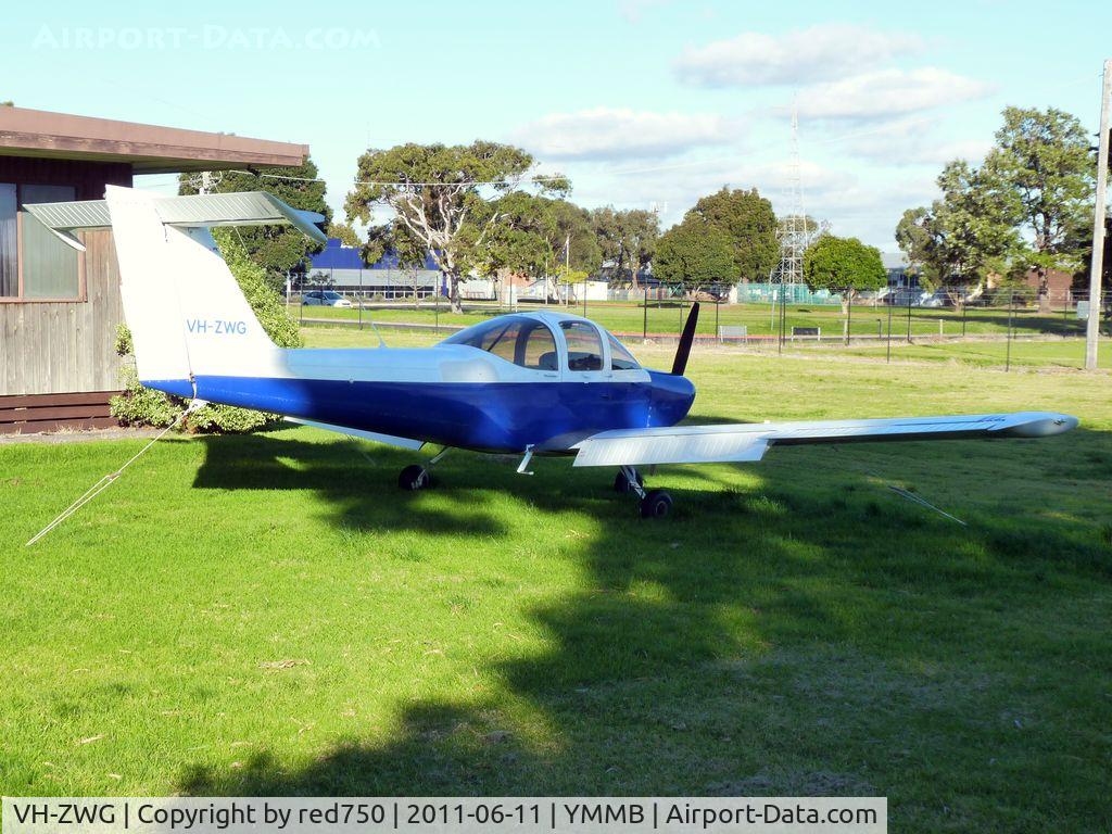 VH-ZWG, 1978 Piper PA-38-112 Tomahawk Tomahawk C/N 38-78A0234, Piper Tomahawk VH-ZWG at Moorabbin