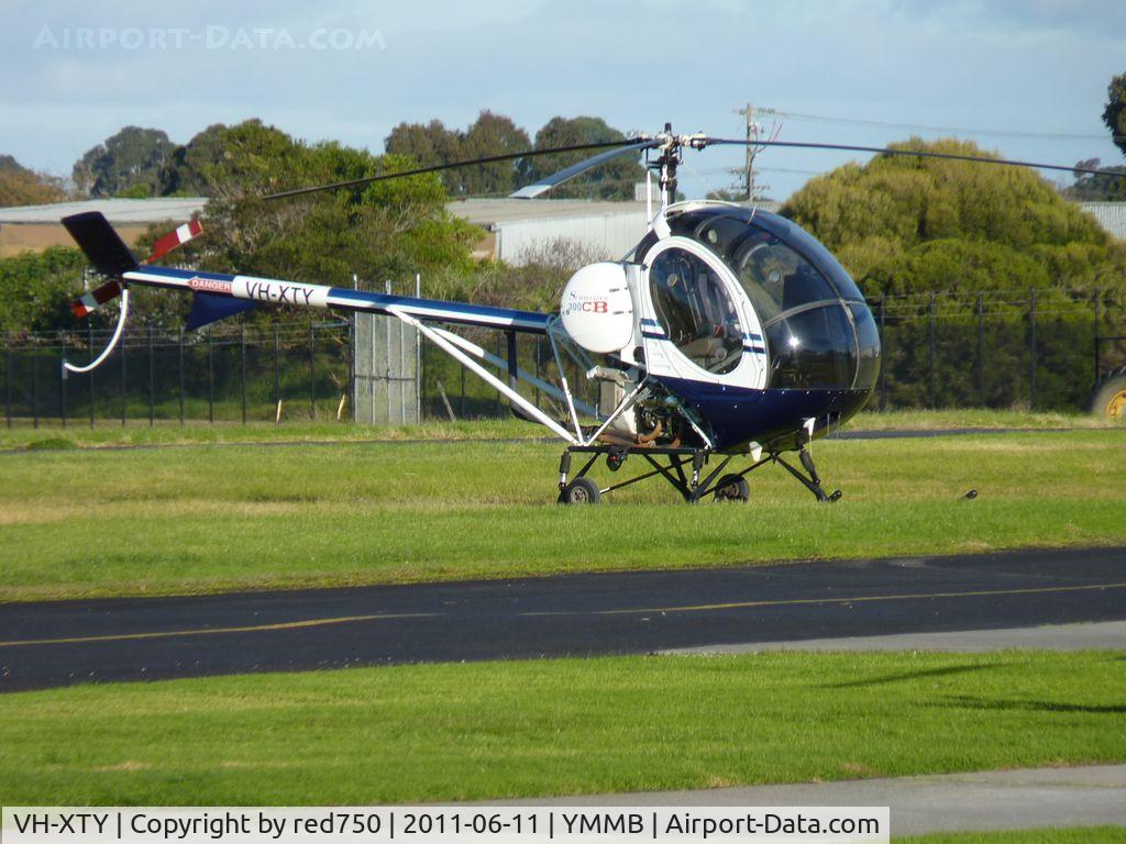 VH-XTY, 1999 Schweizer 269C-1 C/N 0102, Schweizer 269C VH-XTY at Moorabbin