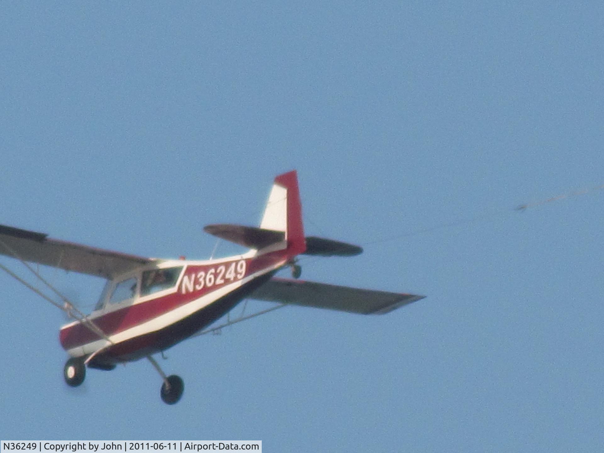 N36249, 1973 Bellanca 7GCBC C/N 554-73, Flying over riverbend in chattanooga 2011
