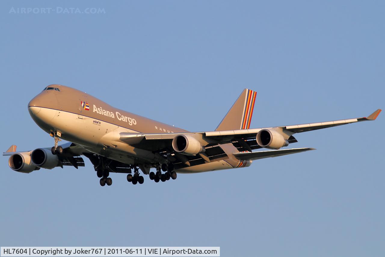 HL7604, 2006 Boeing 747-48EF C/N 29907/1370, Asiana Cargo