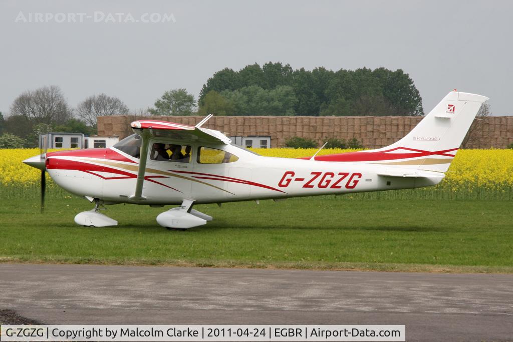 G-ZGZG, 2007 Cessna 182T Skylane C/N 18282036, Cessna 182T Skylane at Breighton Airfield, UK in April 2011.