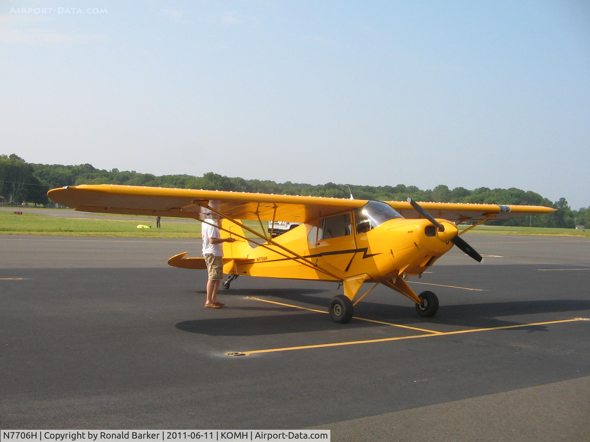 N7706H, 1946 Piper PA-12 Super Cruiser C/N 12-598, Orange, VA