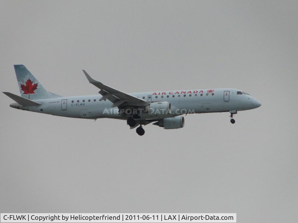 C-FLWK, 2007 Embraer 190AR (ERJ-190-100IGW) C/N 19000096, On final to runway 24