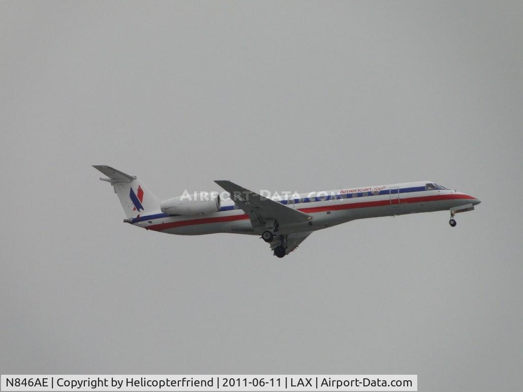 N846AE, 2003 Embraer ERJ-140LR (EMB-135KL) C/N 145692, On final to runway 24