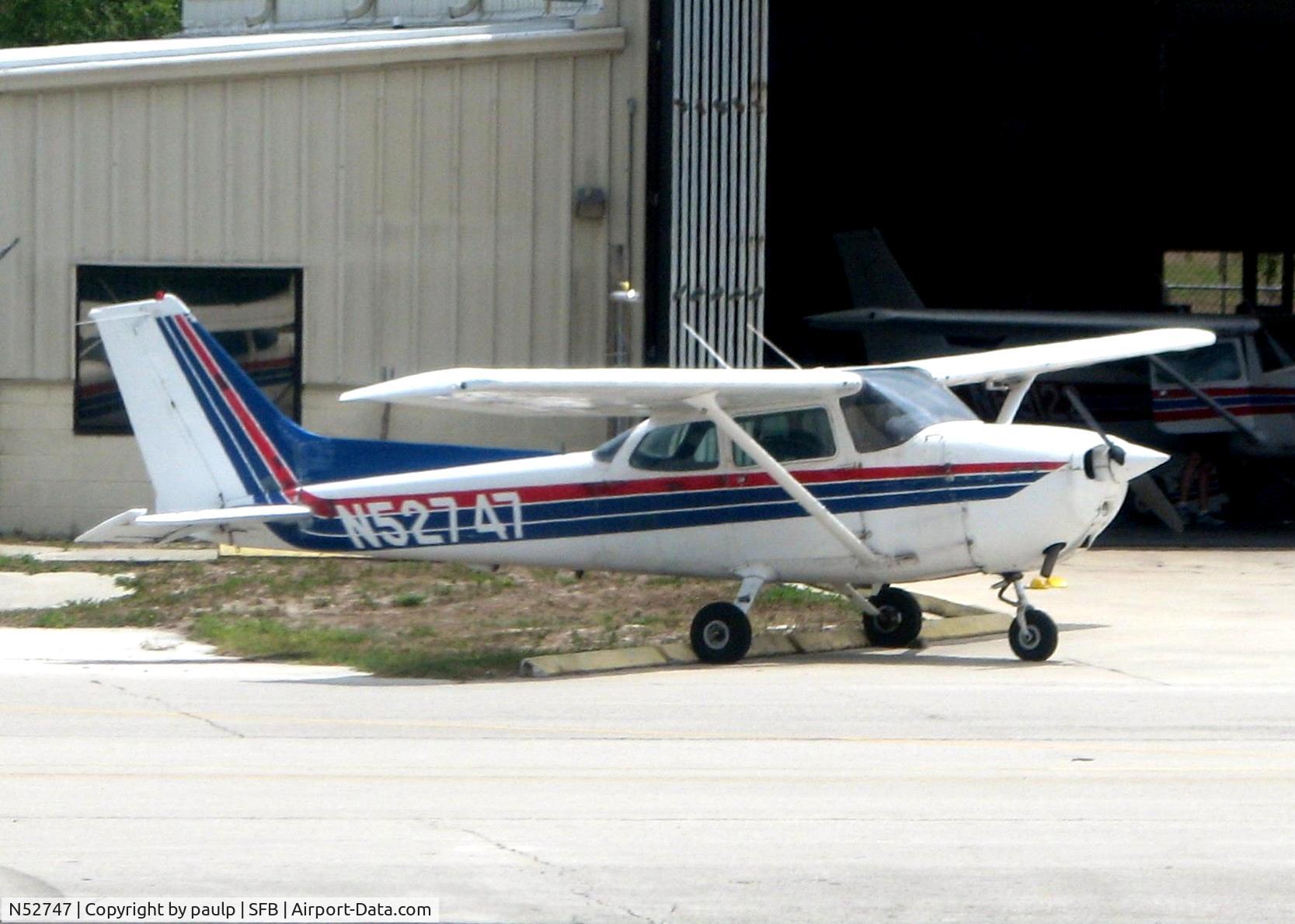 N52747, 1981 Cessna 172P C/N 17274598, At Sanford.