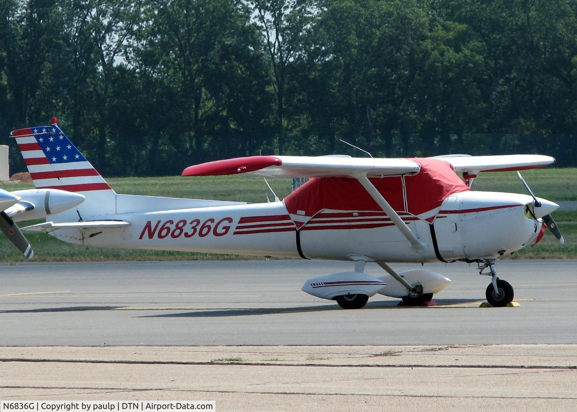 N6836G, 1970 Cessna 150L C/N 15072336, At Downtown Shreveport.
