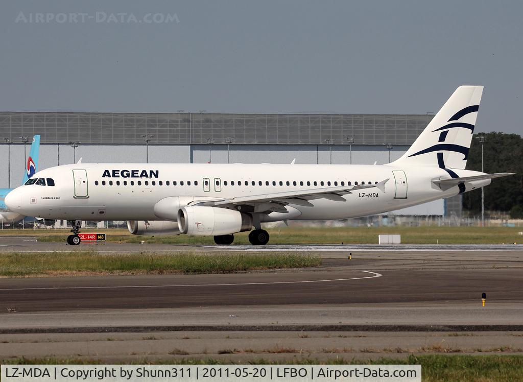 LZ-MDA, 2006 Airbus A320-232 C/N 2732, Ready for take off rwy 14L