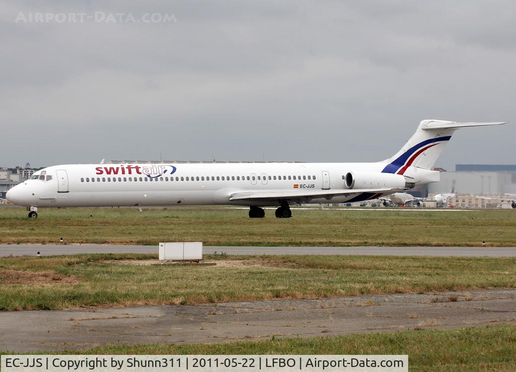 EC-JJS, 1989 McDonnell Douglas MD-83 (DC-9-83) C/N 49793, Taxiing holding point rwy 32R for departure...
