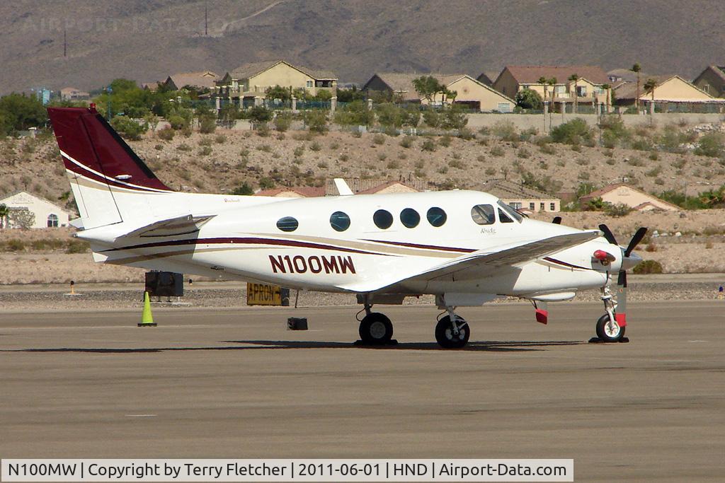 N100MW, 1972 Beech E90 King Air C/N LW-2, 1972 Beech E-90, c/n: LW-2 at Henderson Exec