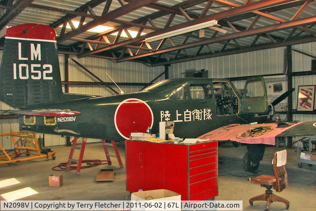 N2098V, 1983 Fuji LM-2 Nikko C/N TMA-2, 1983 Fuji LM II, c/n: 21052 at Mesquite NV
