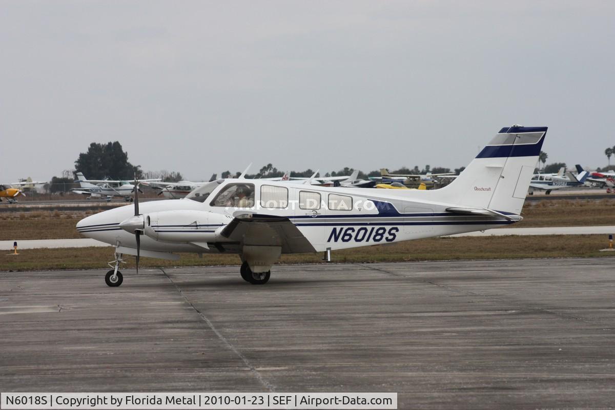 N6018S, 1975 Beech 58P Baron C/N TJ-19, Beech 58P