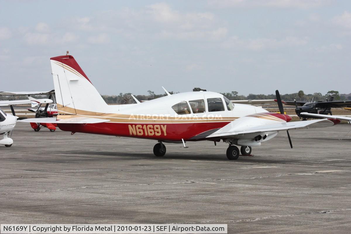 N6169Y, 1966 Piper PA-23-250 C/N 27-3317, PA-23-250