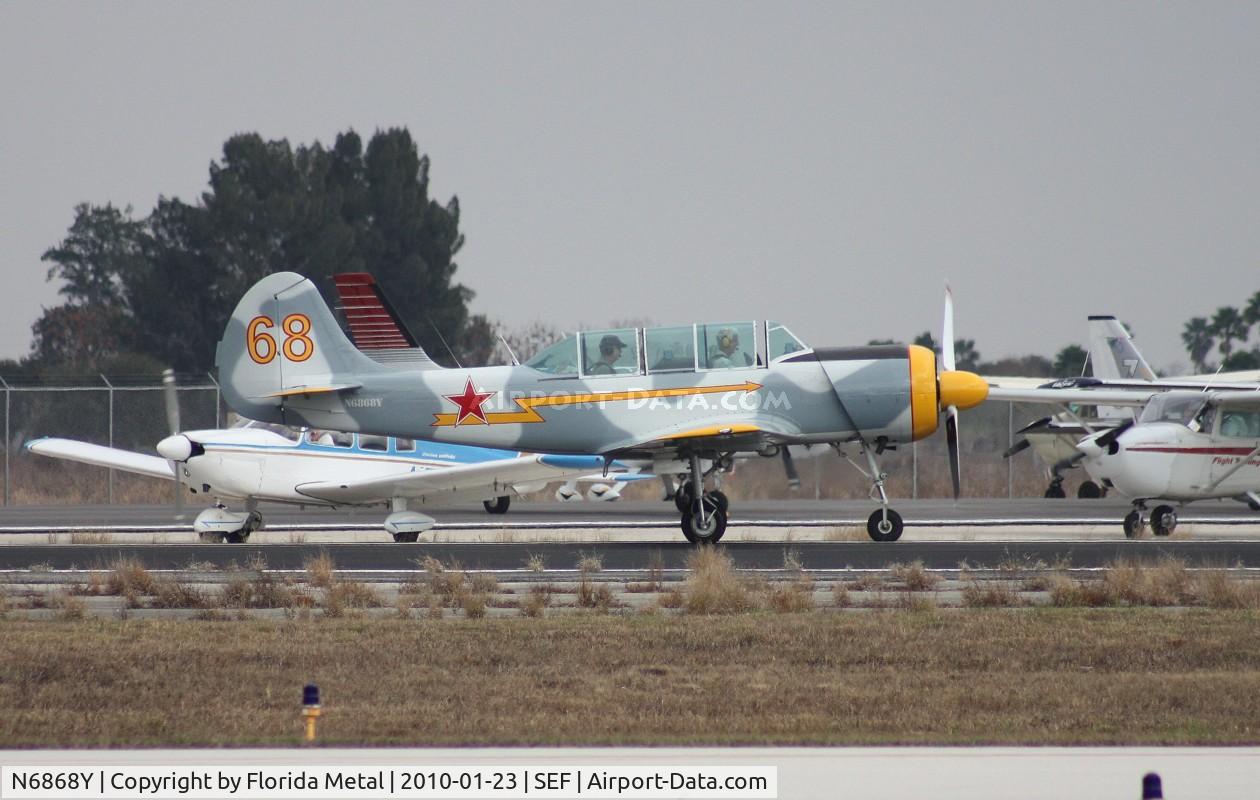 N6868Y, Yakovlev (Aerostar) Yak-52 C/N 800606, Yak 52
