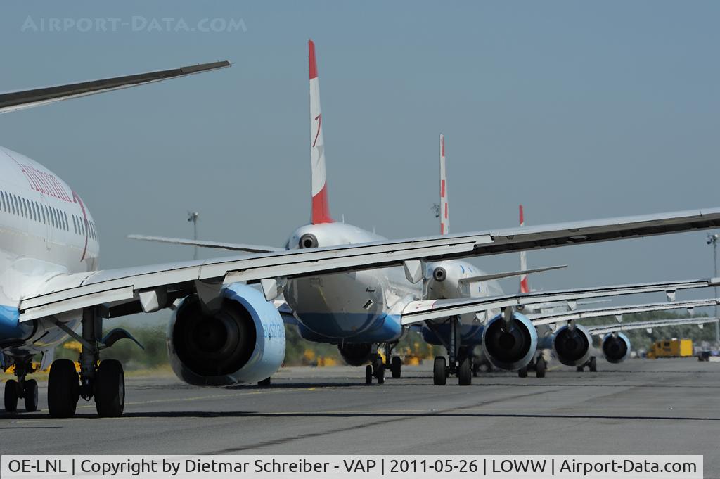 OE-LNL, 2000 Boeing 737-6Z9 C/N 30137, Austrian Airlines Boeing 737-600