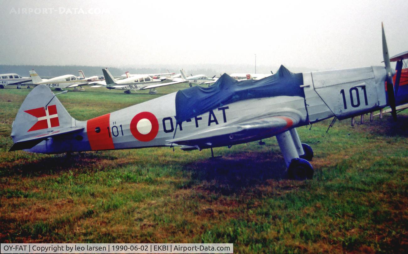 OY-FAT, 1946 SAI KZ IIT Træner C/N 109, Billund Denmark 2.6.90