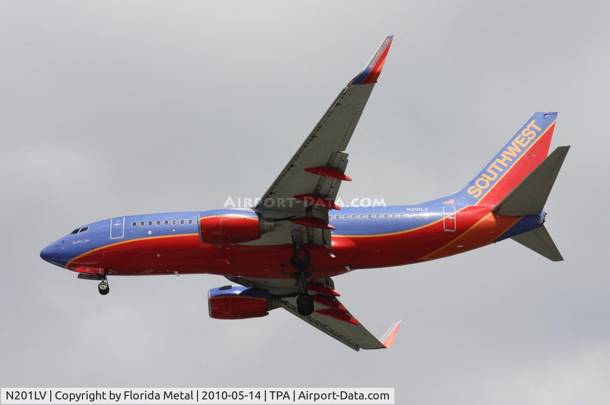 N201LV, 2005 Boeing 737-7H4 C/N 29854, Southwest 737