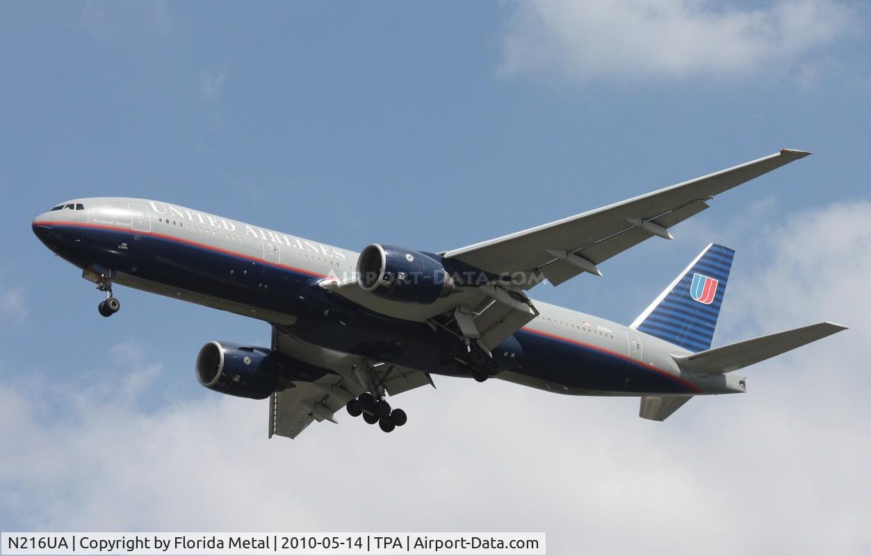N216UA, 2000 Boeing 777-222 C/N 30549, United 777