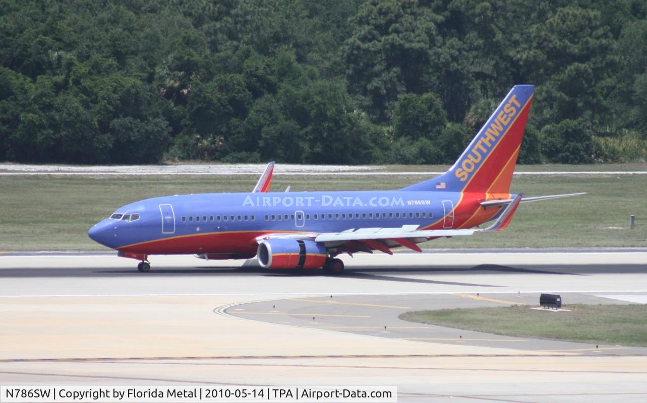 N786SW, 2000 Boeing 737-7H4 C/N 29811, Southwest 737
