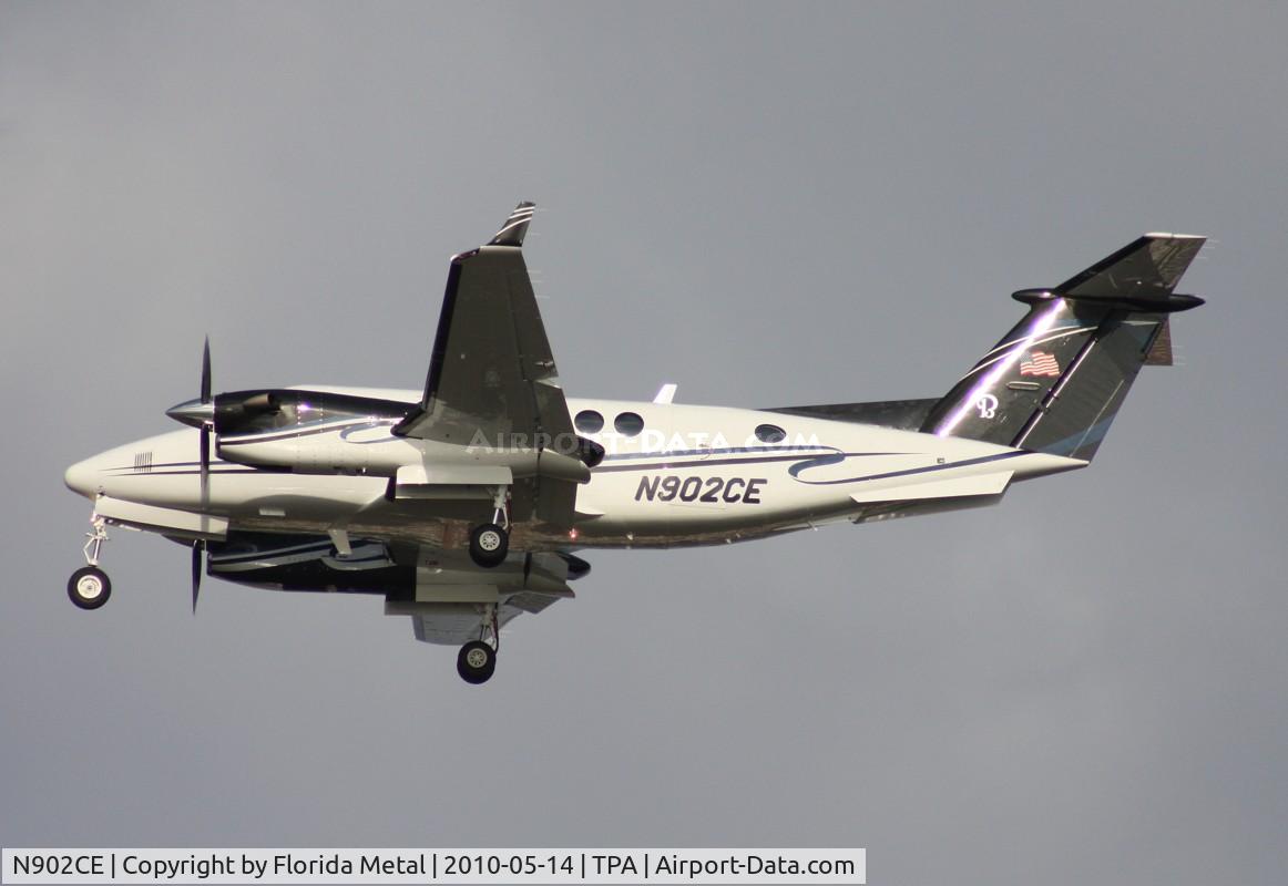 N902CE, 2008 Hawker Beechcraft 350 King Air (B300) C/N FL-572, Beech 350