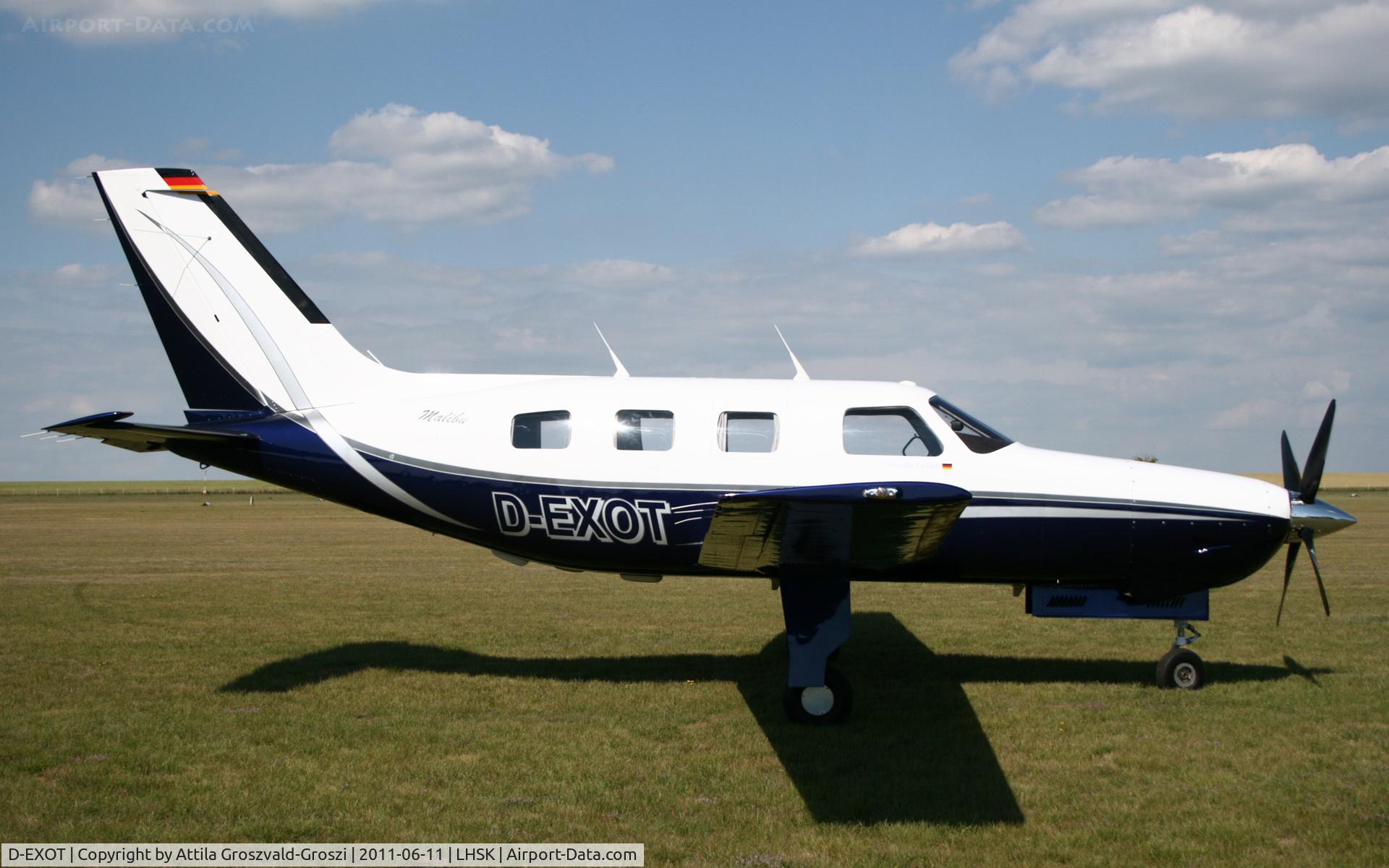 D-EXOT, 1985 Piper PA-46-310P Malibu C/N 46-8508010, Siofok-Kiliti Airport, Hungary