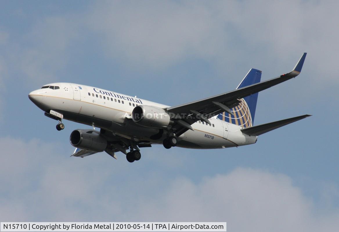 N15710, 1998 Boeing 737-724 C/N 28780, Continental 737