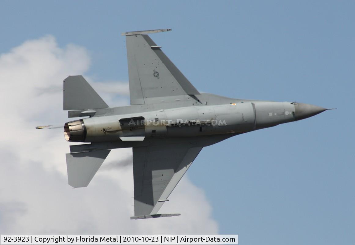 92-3923, 1992 Lockheed F-16CJ Fighting Falcon C/N CC-165, Viper