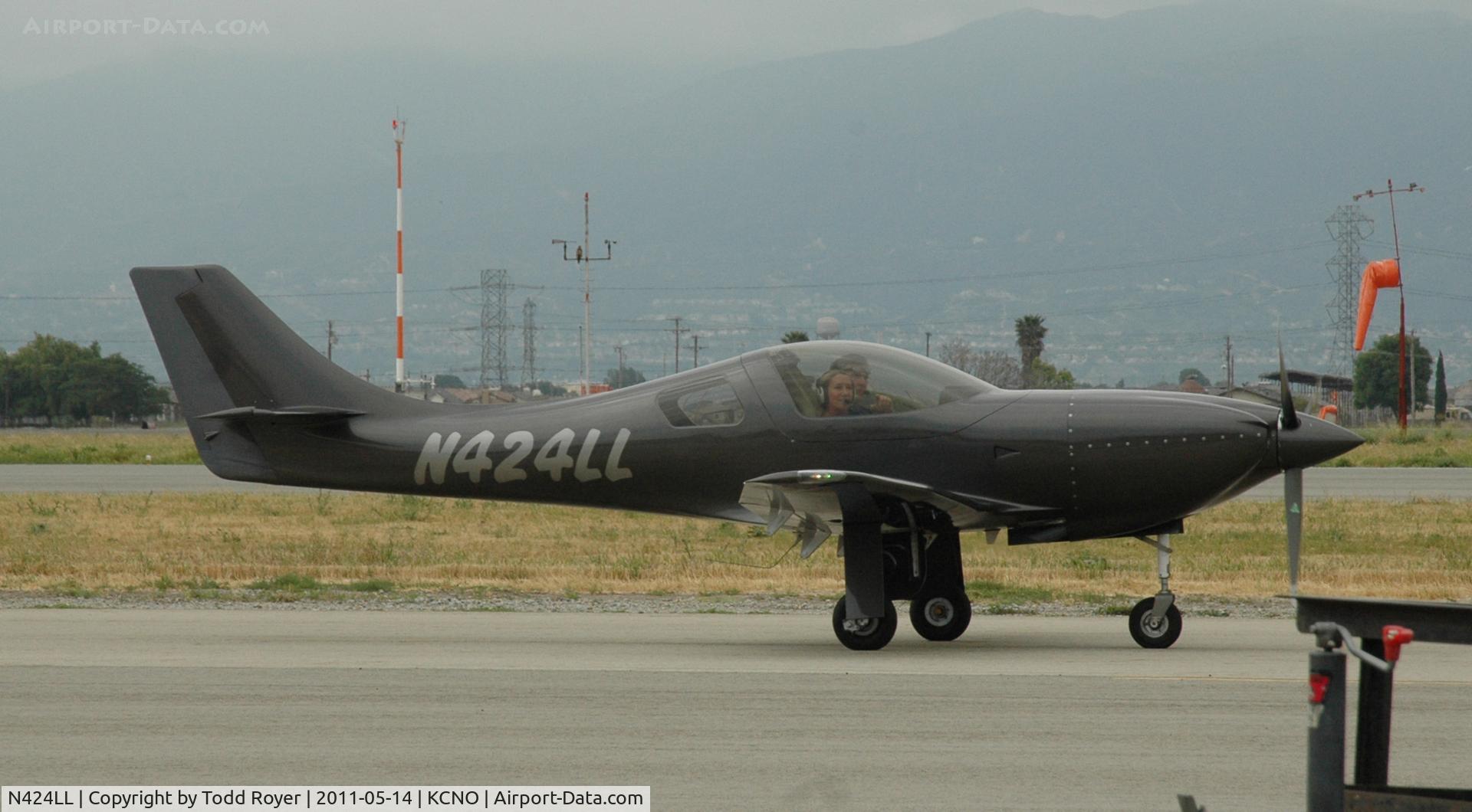 N424LL, 2006 Lancair Legacy C/N L2K-268, Taxiing at Chino