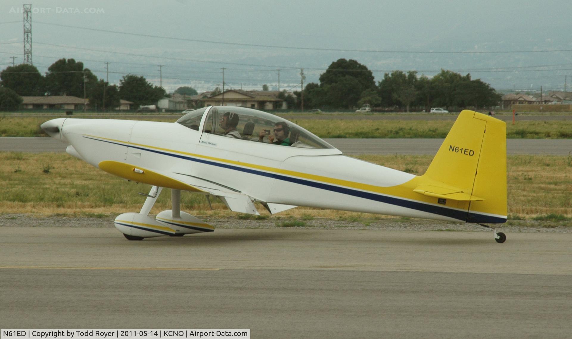 N61ED, 2007 Vans RV-8 C/N 82707, Taxing at Chino