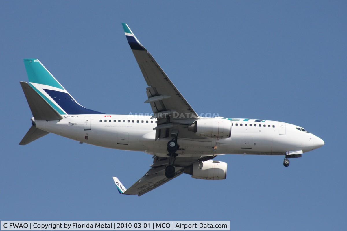 C-FWAO, 2002 Boeing 737-7CT C/N 33657, West Jet 737
