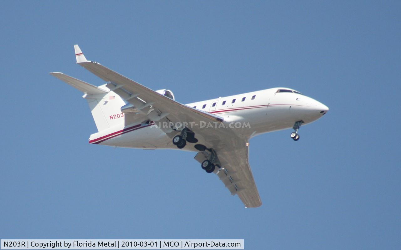 N203R, 1998 Bombardier Challenger 604 (CL-600-2B16) C/N 5386, Challenger 604