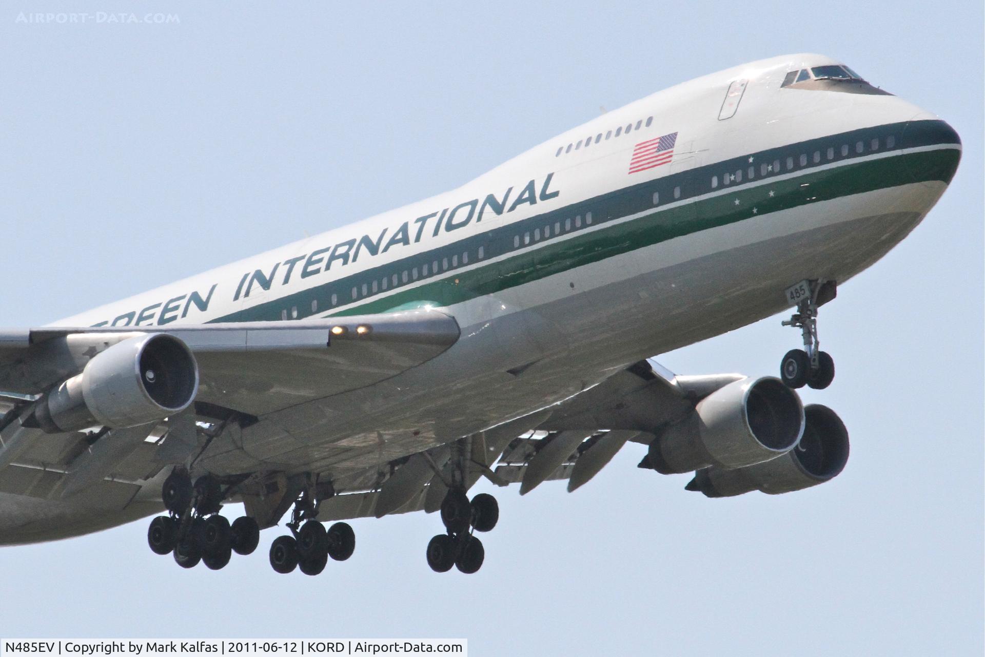 N485EV, 1973 Boeing 747-212B C/N 20712, Evergreen International Airlines Boeing 747-212B, EIA876 arriving from PANC, on approach RWY 10 KORD.