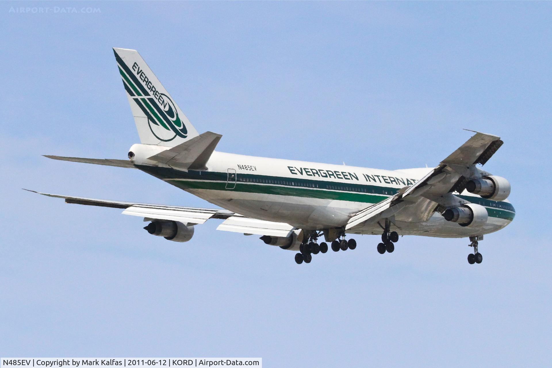 N485EV, 1973 Boeing 747-212B C/N 20712, Evergreen International Airlines Boeing 747-212B, EIA876 arriving from PANC, on approach RWY 10 KORD.
