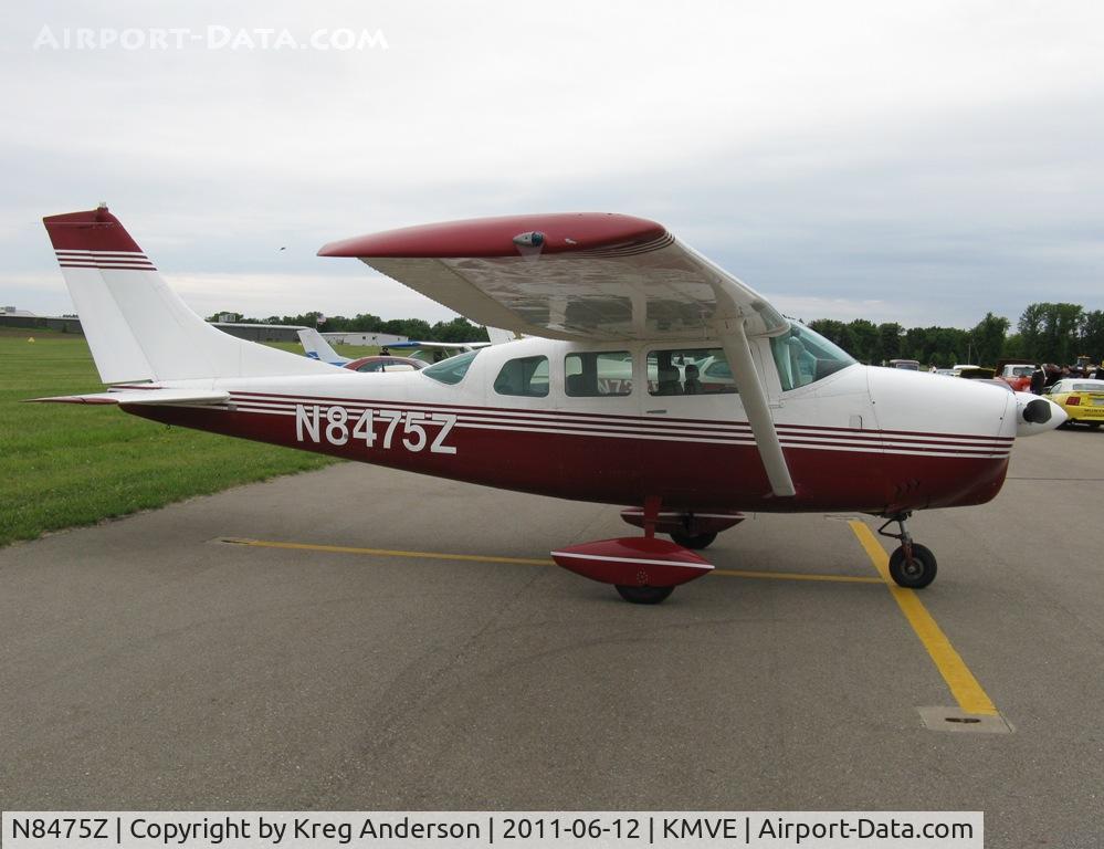 N8475Z, 1963 Cessna 210-5A(205A) C/N 205-0475, EAA 688 Fly-in Breakfast 2011
