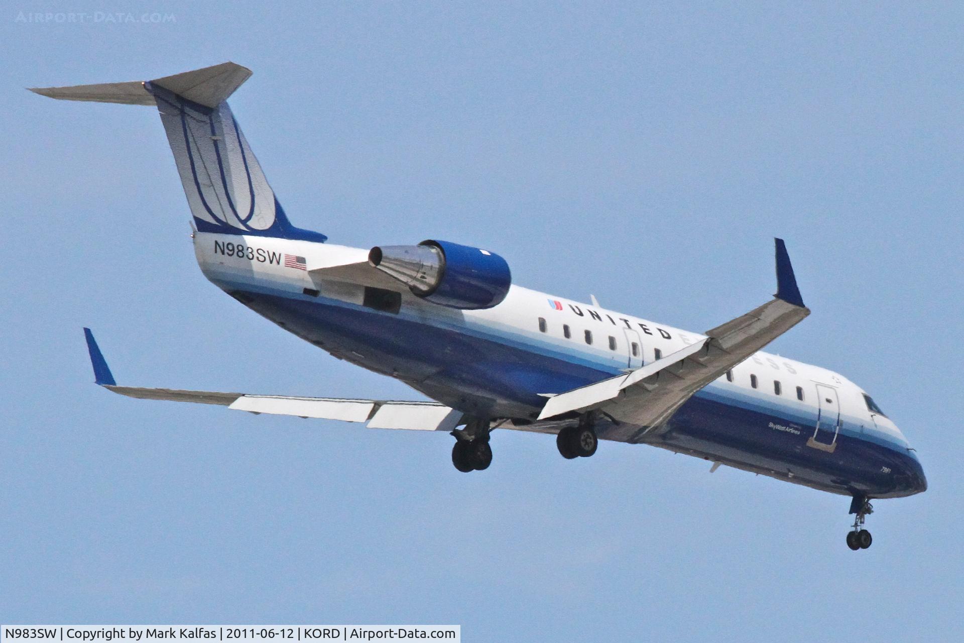 N983SW, 2004 Bombardier CRJ-200ER (CL-600-2B19) C/N 7961, SkyWest/United Express Bombardier CL-600-2B19, SKW5389 arriving from CYWG, RWY 10 approach KORD.