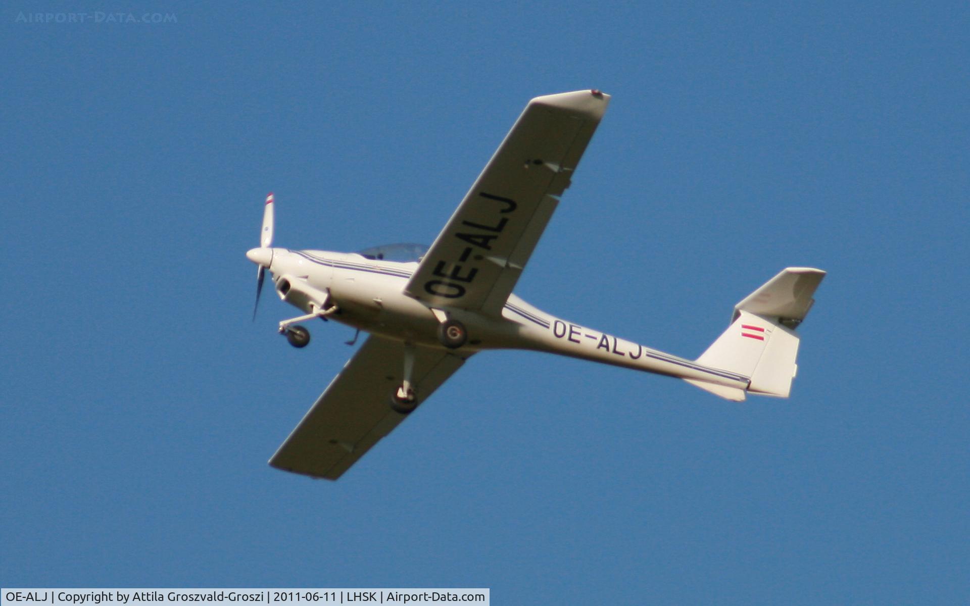 OE-ALJ, HOAC DV-20 Katana C/N 20089, Siofok-Kiliti Airport, Hungary - Visitor