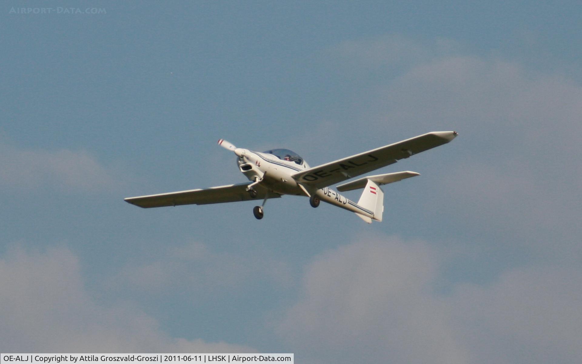 OE-ALJ, HOAC DV-20 Katana C/N 20089, Siofok-Kiliti Airport, Hungary - Visitor