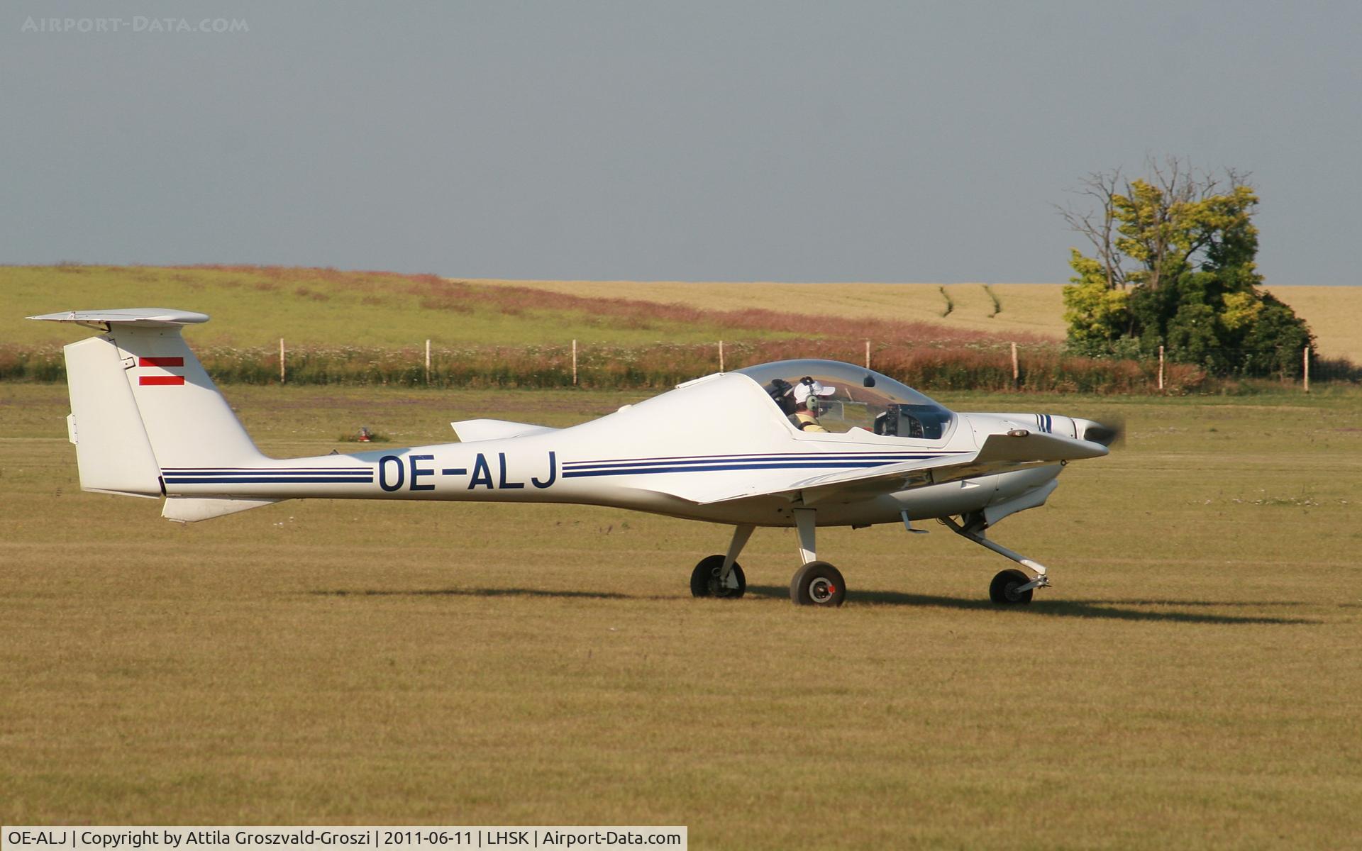 OE-ALJ, HOAC DV-20 Katana C/N 20089, Siofok-Kiliti Airport, Hungary - Visitor