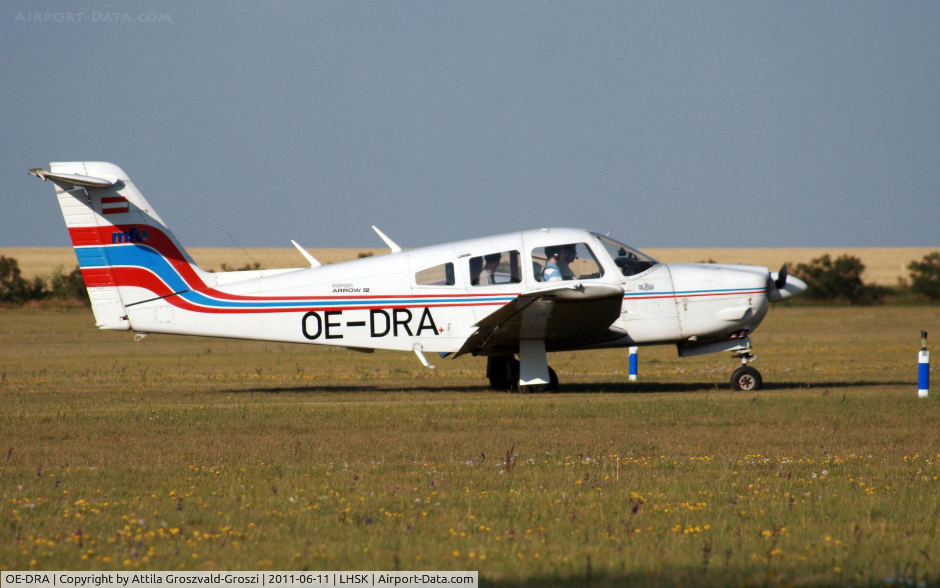 OE-DRA, Piper PA-28RT-201 Arrow IV C/N 28R-7918235, Siofok-Kiliti Airport, Hungary - Visitor