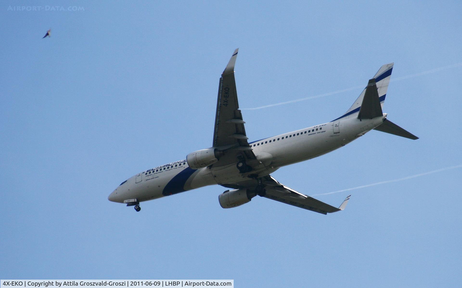 4X-EKO, 2003 Boeing 737-86Q C/N 30287, Getting off direction Budapest Liszt Ferenc onto an International Airport, in Üllö city airspace.