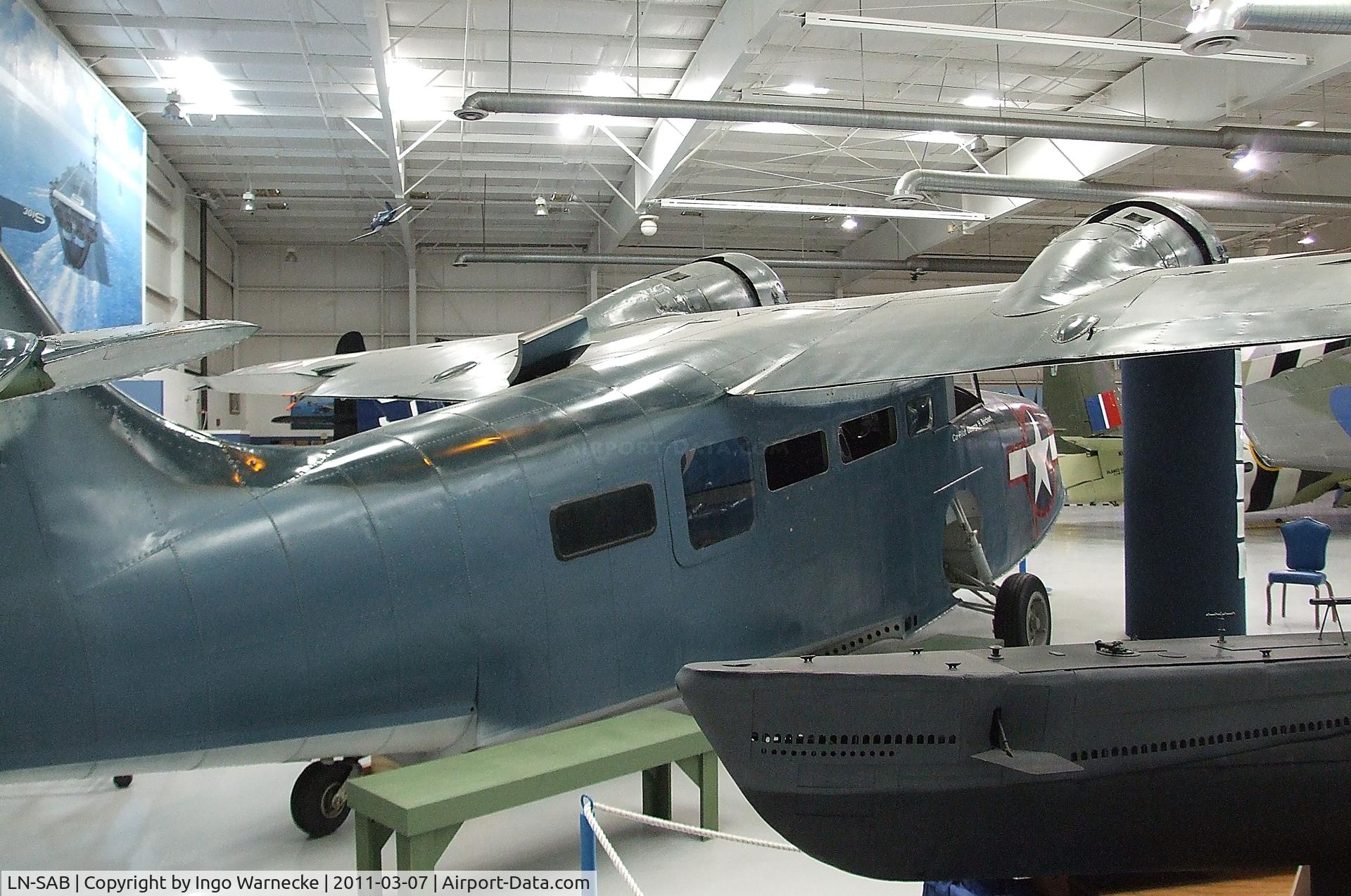 LN-SAB, Grumman JRF-2 Goose C/N 1134, Grumman G-21 (JRF-2) Goose at the Palm Springs Air Museum, Palm Springs CA